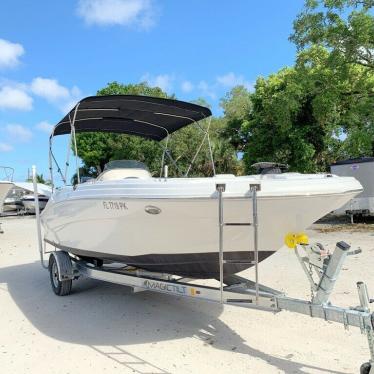 2013 Hurricane sundeck sport 203