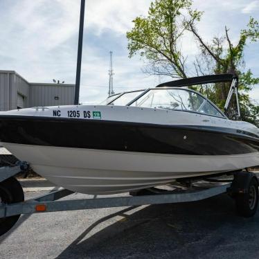 2011 Bayliner 185