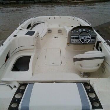 2010 Bayliner 210 sd