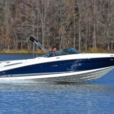 2011 Sea Ray 250 slx