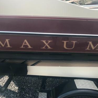 1991 Maxum outboard