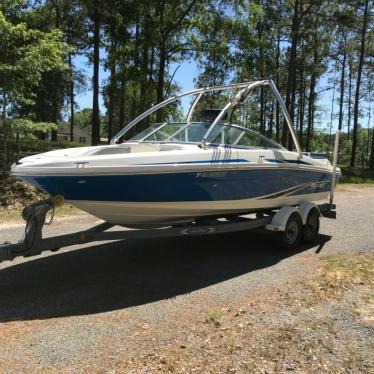 2011 Sea Ray 205 sport