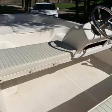 2000 Boston Whaler