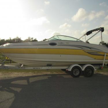 2004 Sea Ray sundeck 240