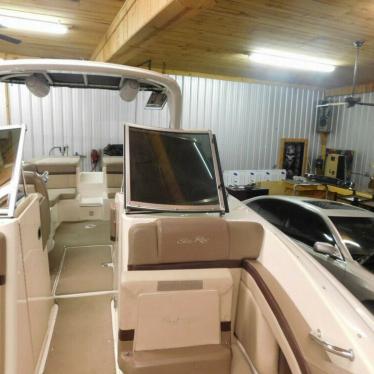 2011 Sea Ray 270 slx