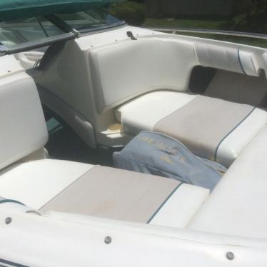 1996 Sea Ray signature 210