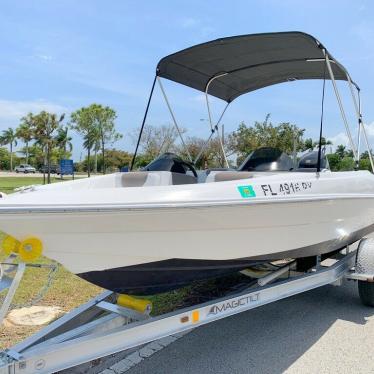 2015 Rinker 170 br