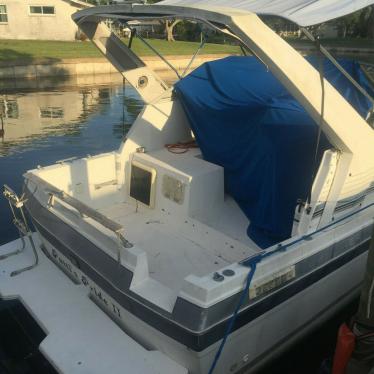 1986 Bayliner bayliner 2550 ciera designer's edition 1986