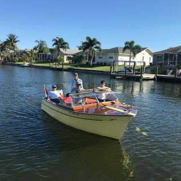 1963 Thompson deluxe skiff