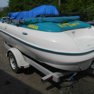 1998 Yamaha exciter 135hp jet boat - trailer included