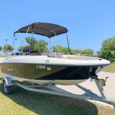 2017 Bayliner element e16