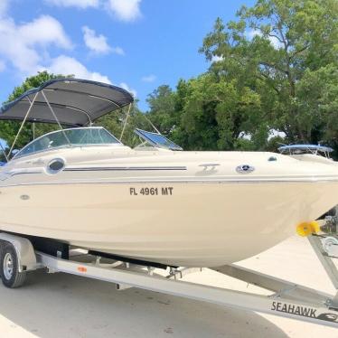 2005 Sea Ray 240 sundeck