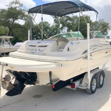 2005 Sea Ray 240 sundeck