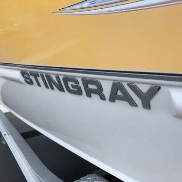 2007 Stingray 210cx