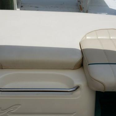 1995 Sea Ray signature 200