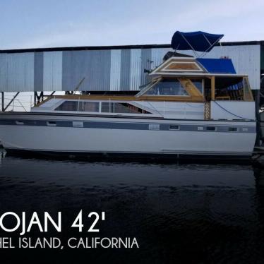 1972 Trojan flush deck motoryacht 42