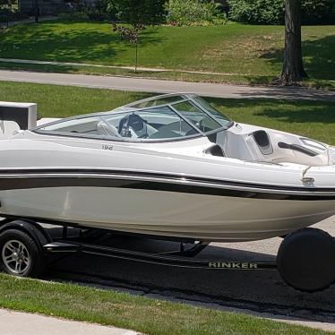 2016 Rinker 196br