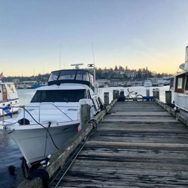 1991 Bayliner 4588 pilothouse