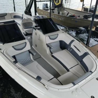 2017 Chaparral 287 ssx