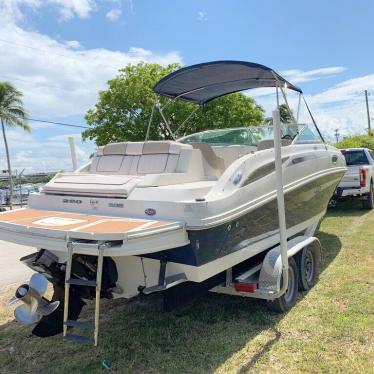 2010 Sea Ray 260 sundeck