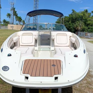 2010 Sea Ray 260 sundeck