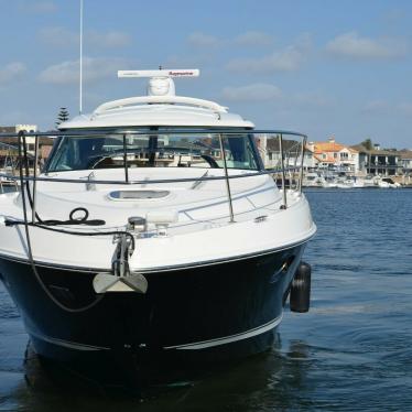 2012 Sea Ray 410 hardtop