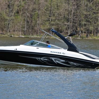 2014 Rinker 246 captiva