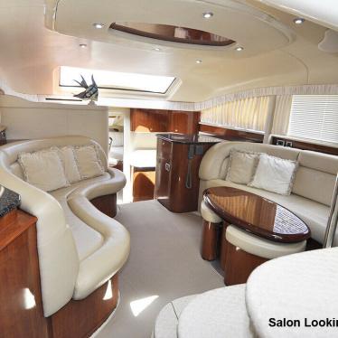 2004 Sea Ray 390 motor yacht