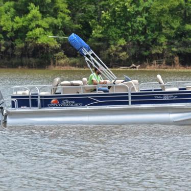 2016 Sun Tracker fishin barge 22 dlx