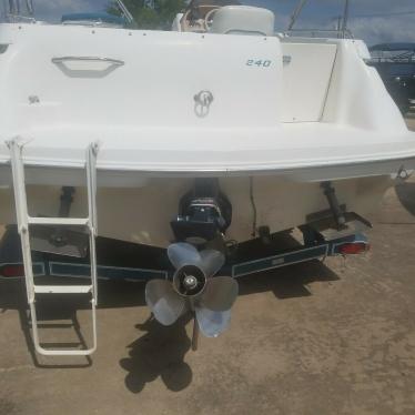 1998 Sea Ray 240 sundeck