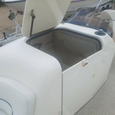 1998 Sea Ray 240 sundeck