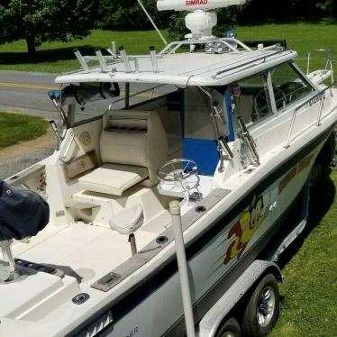 1987 Bayliner 2560