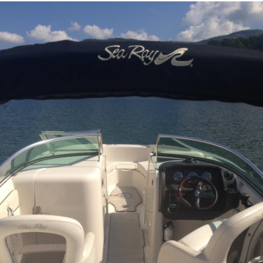 2008 Sea Ray 230