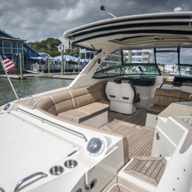 2016 Sea Ray 350 slx