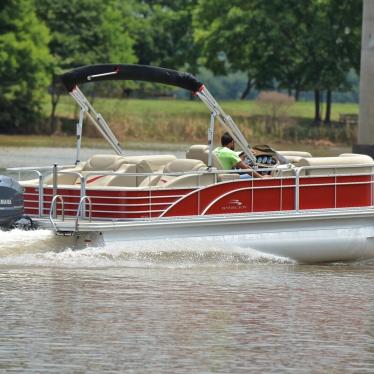 2013 Bennington 2275 gcw