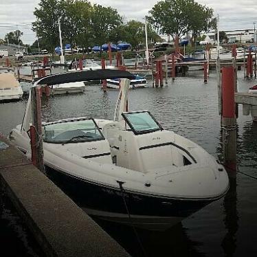 2015 Sea Ray 25