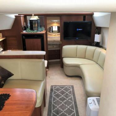 2005 Silverton yacht 330 sport bridge