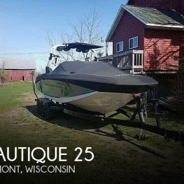 2015 Nautique 25