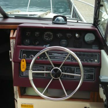 1987 Sea Ray 230