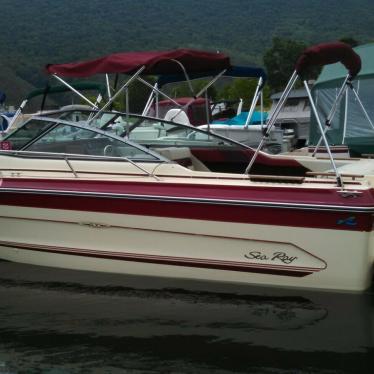 1987 Sea Ray 230