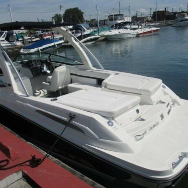 2015 Sea Ray 250 slx