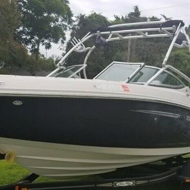 2007 Sea Ray 230 select