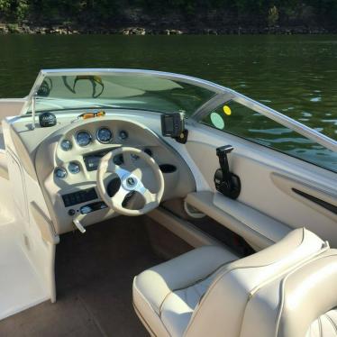 1998 Sea Ray 210 signature bowrider