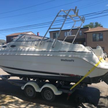 1999 Wellcraft 2400 martinique