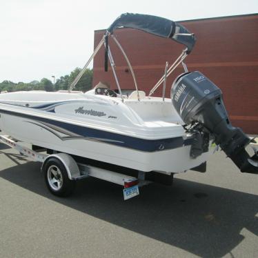 2004 Hurricane fundeck