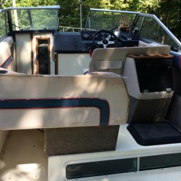 1985 Bayliner 2750