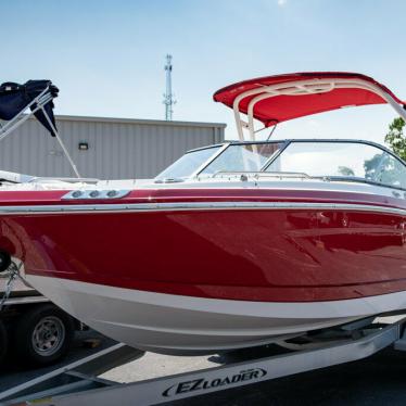 2016 Chaparral 230 suncoast