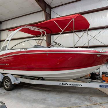 2016 Chaparral 230 suncoast