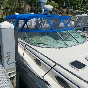 2002 Rinker 342 fiesta vee