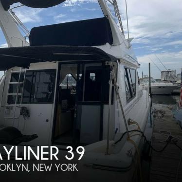 2001 Bayliner 39